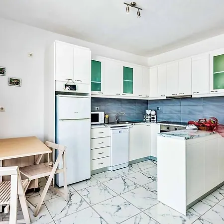 Xenos Tria Villa Tigaki